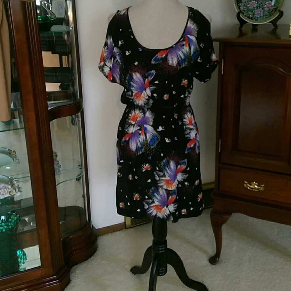 Anthropologie Silence and Noise Dress